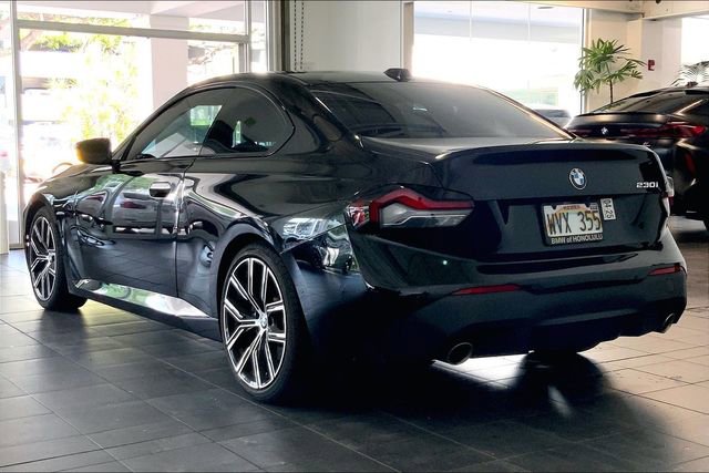 Certified 2023 BMW 230i Coupe w/ Convenience Package RWD image 5
