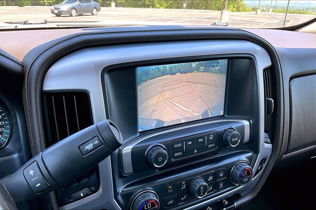 Used 2018 GMC Sierra 1500 SLT w/ SLT Premium Package AWD/4WD image 14