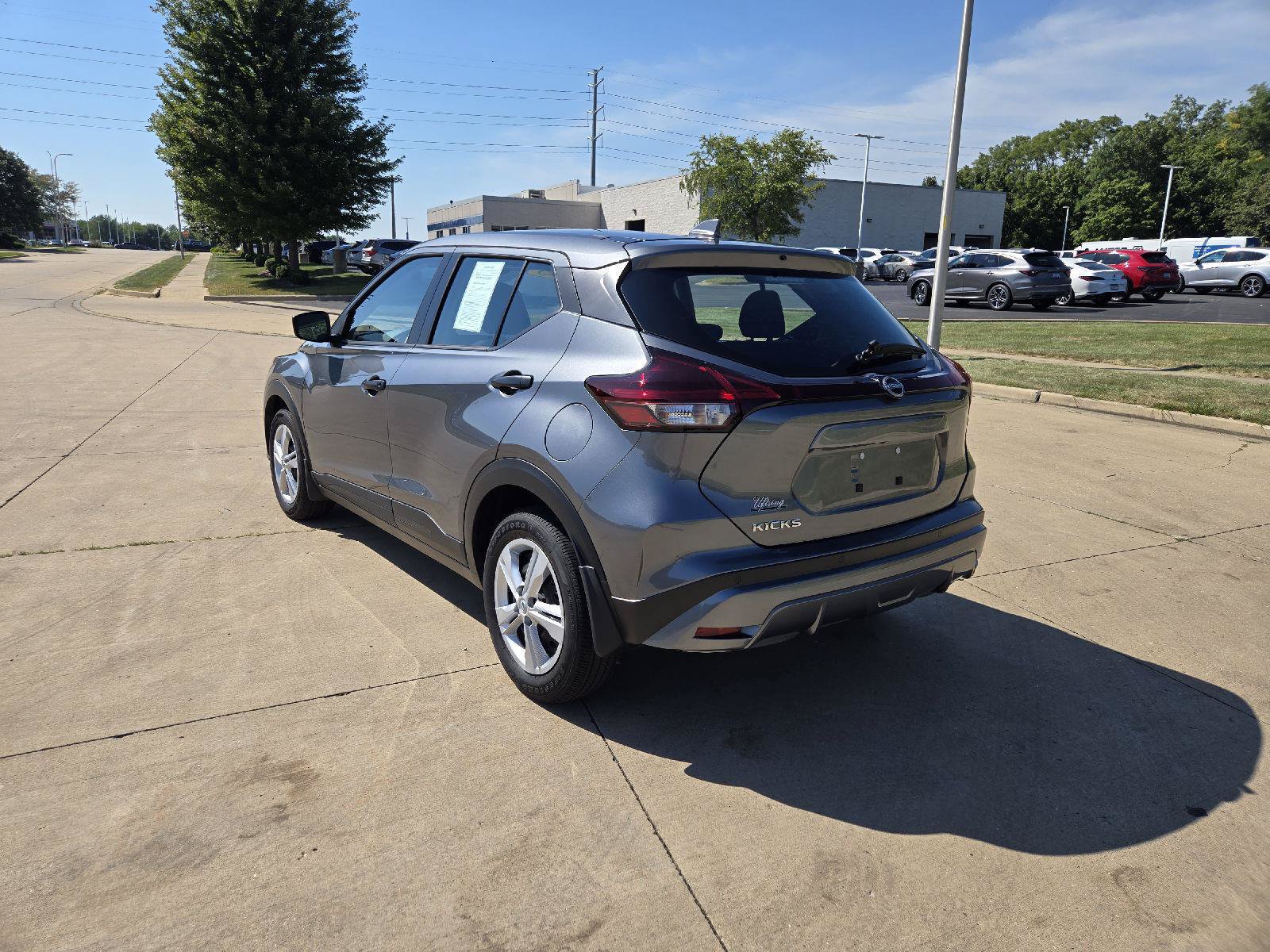 Used 2025 Nissan Kicks Play S FWD image 6