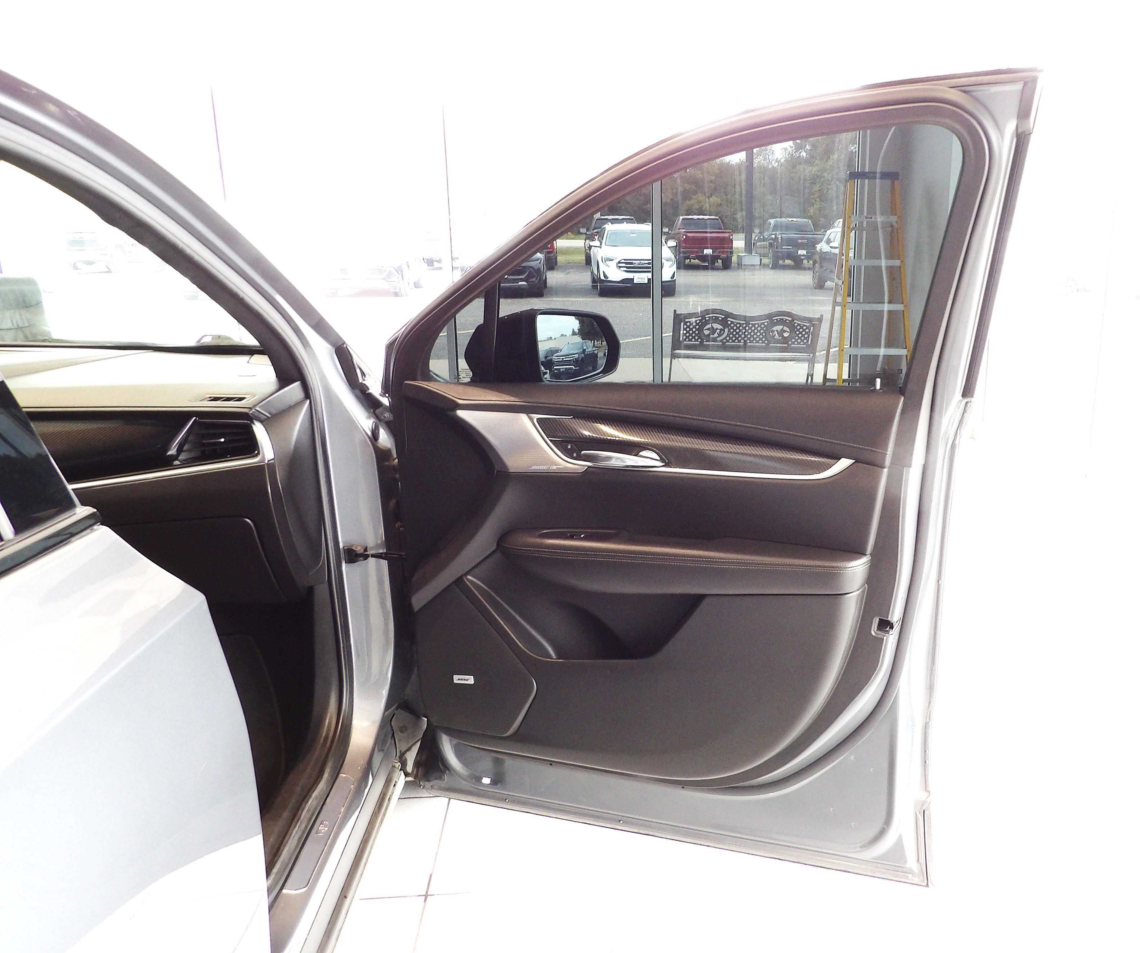 Used 2020 Cadillac XT6 Sport AWD/4WD image 26