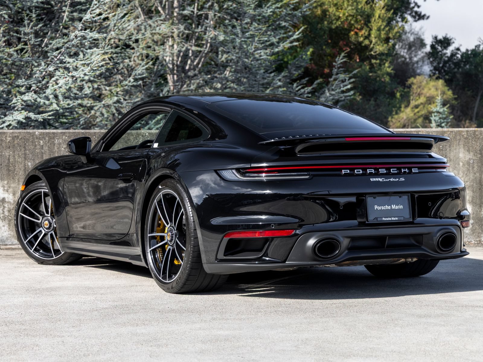 Certified 2025 Porsche 911 Turbo S AWD/4WD image 3