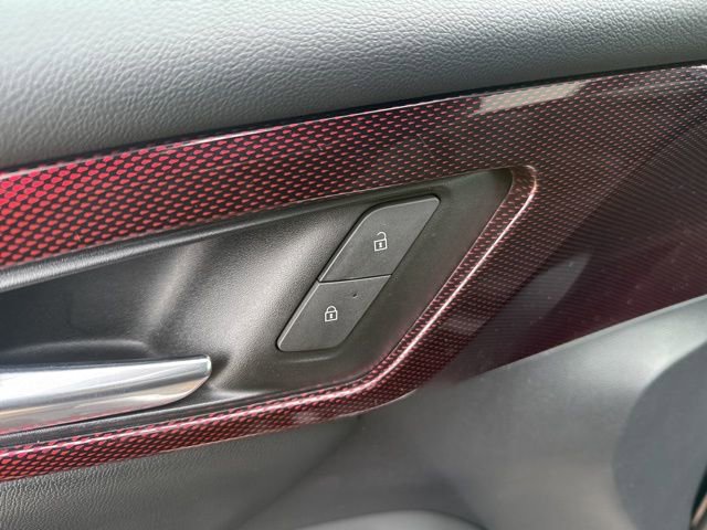 Used 2025 Chevrolet Traverse Z71 w/ Enhanced Driving Package image 11