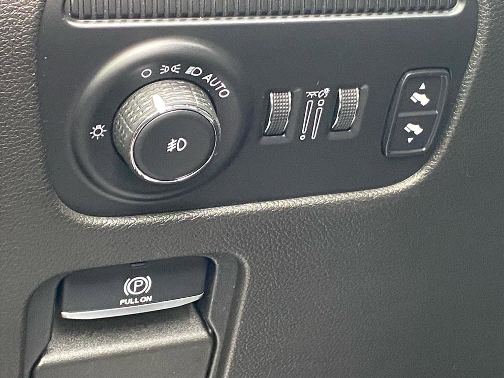 Used 2022 Jeep Wagoneer Series I image 11