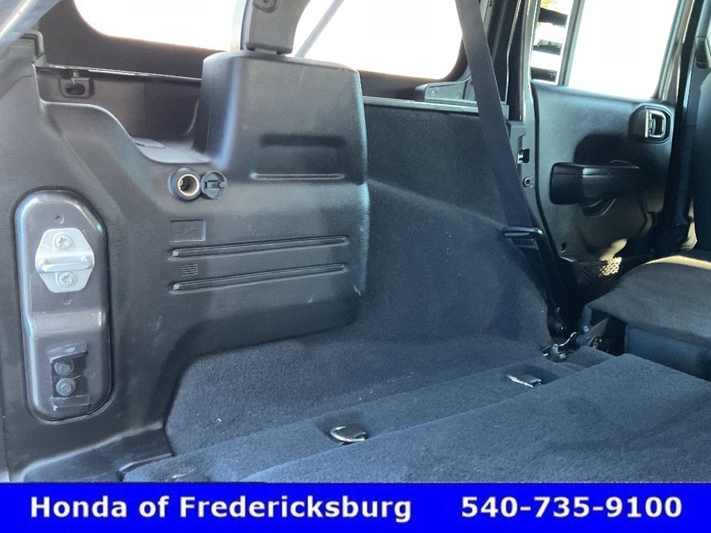 Used 2020 Jeep Wrangler Unlimited Sport AWD/4WD image 23