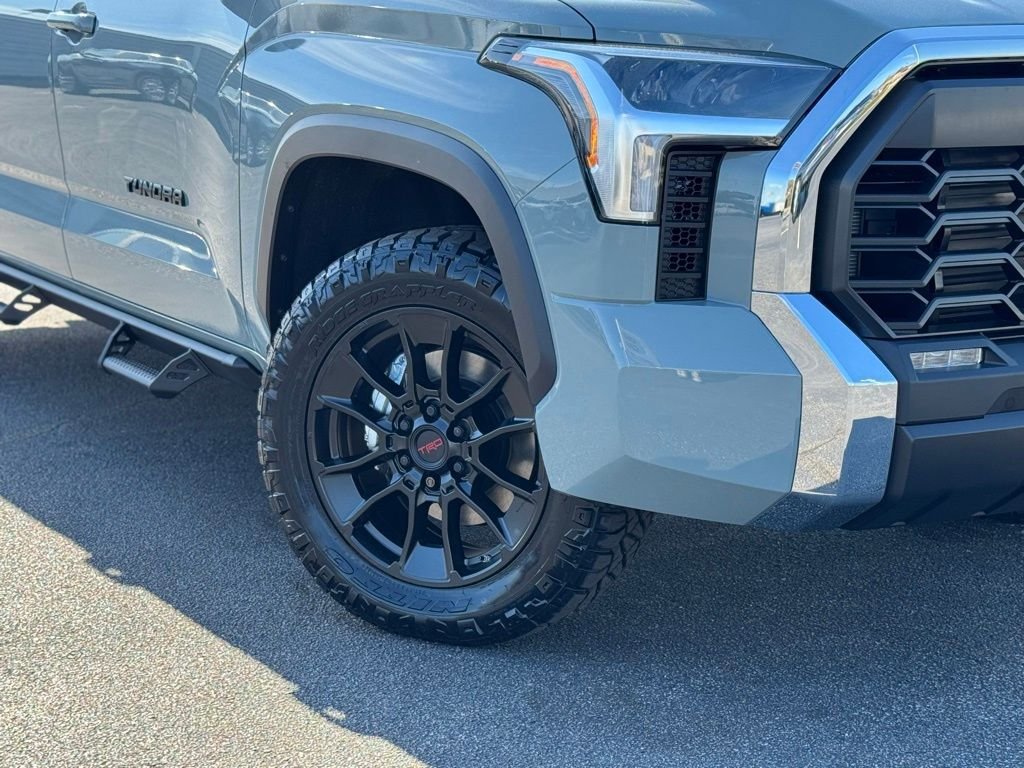 New 2026 Toyota Tundra SR5 AWD/4WD image 3