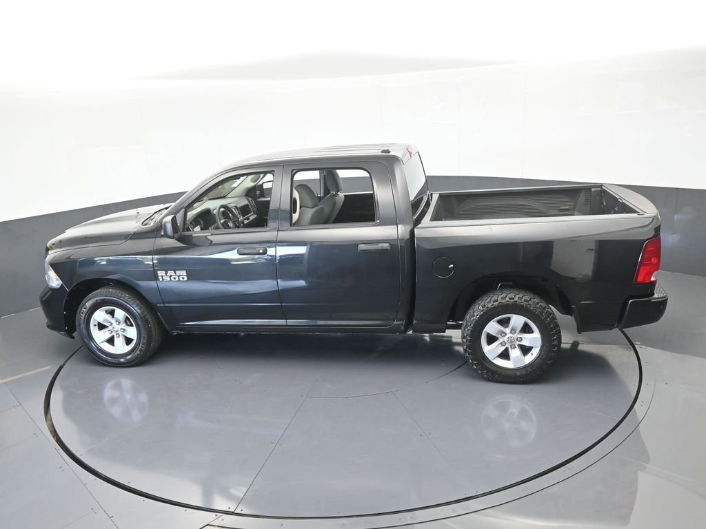 Used 2018 RAM 1500 Express image 43