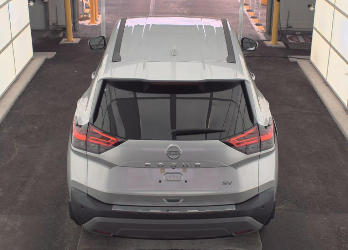 Used 2023 Nissan Rogue SV FWD image 6