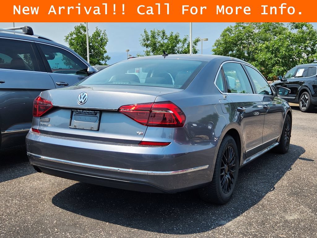 Used 2017 Volkswagen Passat 1.8T S FWD image 6
