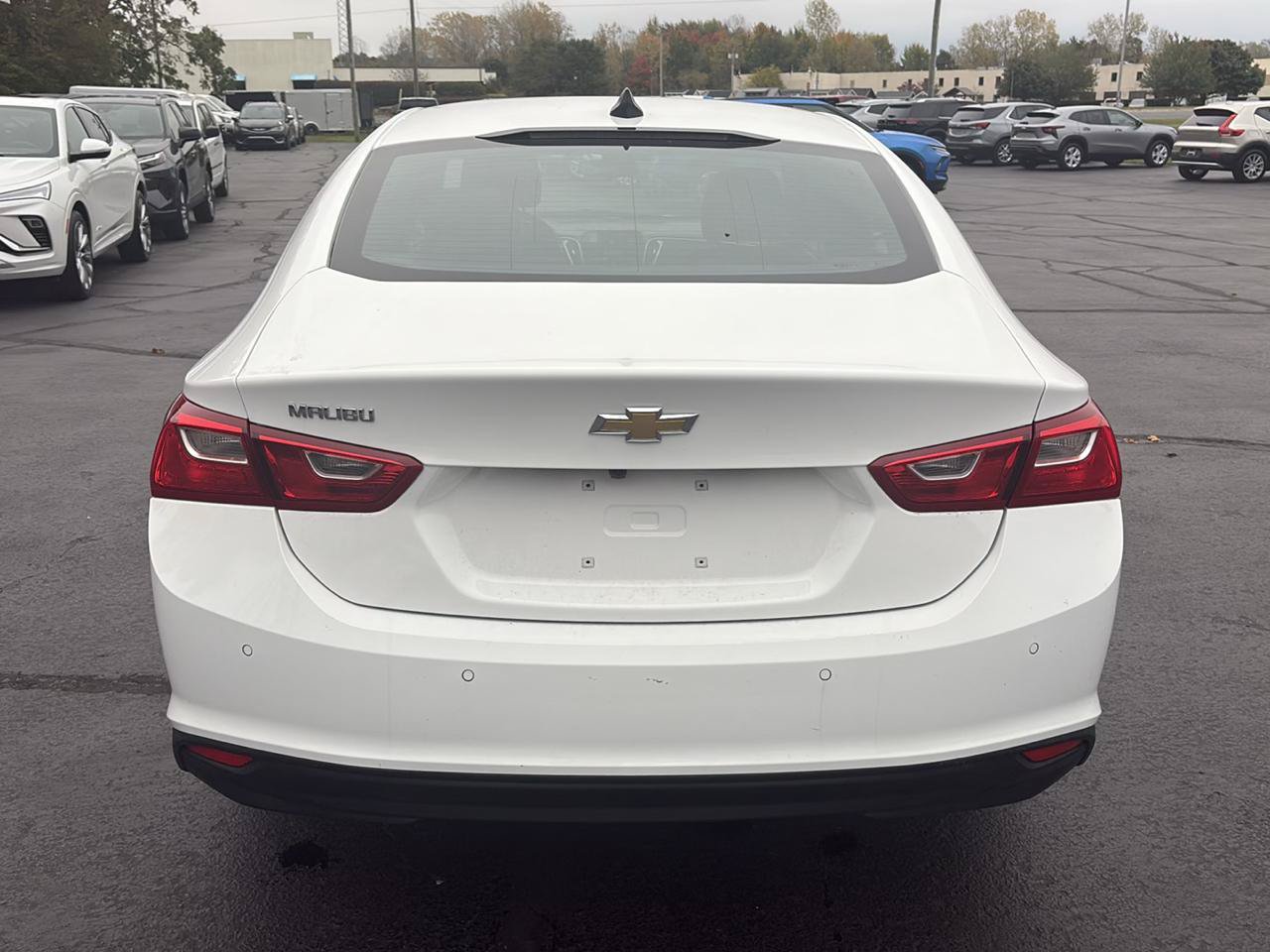 Used 2025 Chevrolet Malibu LS w/ Driver Confidence Package FWD image 4