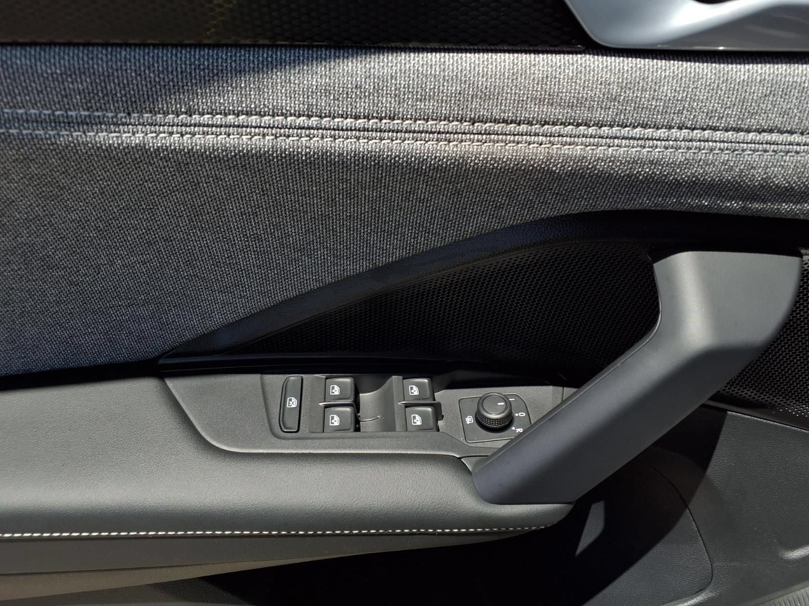 Certified 2026 Volkswagen Tiguan S FWD image 21