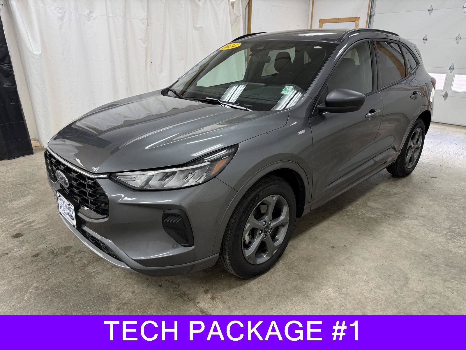 Used 2024 Ford Escape ST-Line w/ Tech Pack #1 AWD/4WD image 4