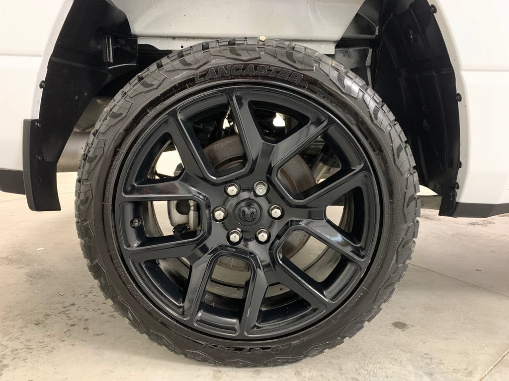 Used 2023 RAM 1500 Laramie AWD/4WD image 25