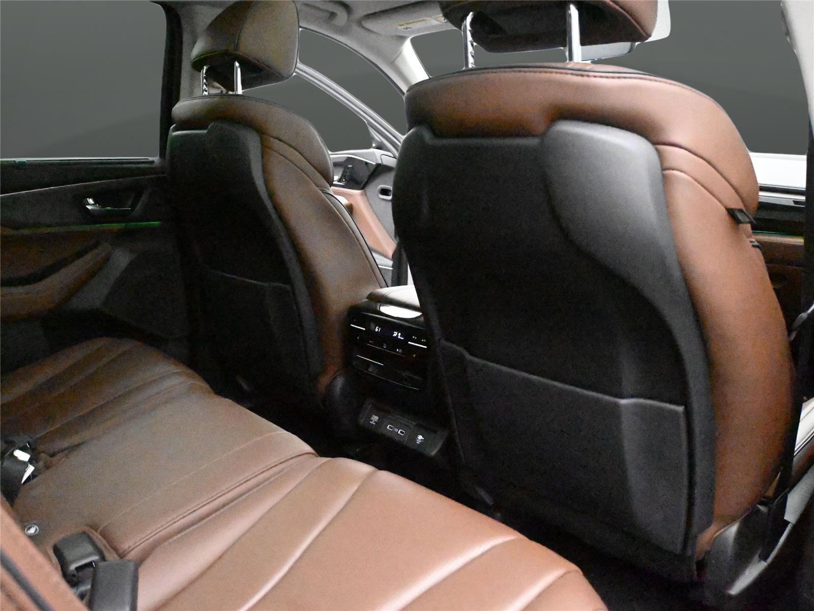 Certified 2023 Acura MDX SH-AWD w/ Advance Package image 19