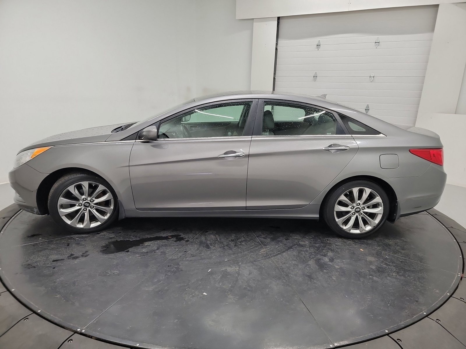 Used 2013 Hyundai Sonata SE FWD image 4