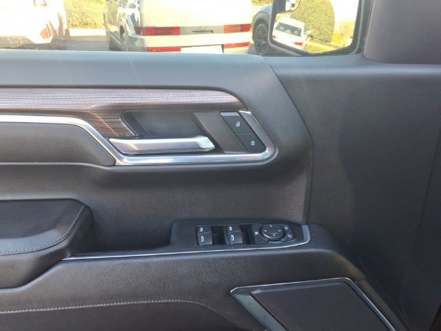 Used 2024 Chevrolet Silverado 1500 LT Trail Boss w/ Protection Package AWD/4WD image 6