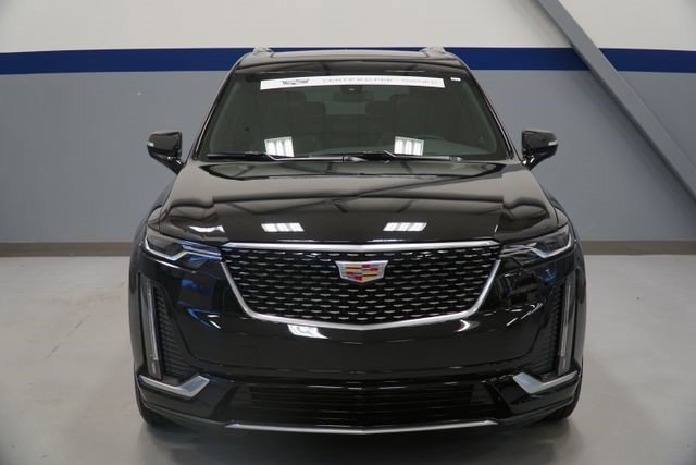 Certified 2024 Cadillac XT6 Luxury AWD/4WD image 11