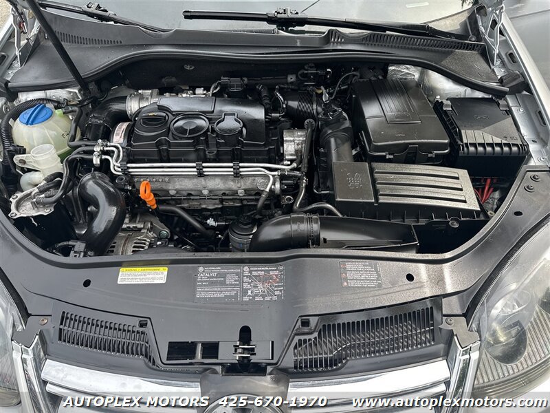 Used 2006 Volkswagen Jetta TDI FWD image 30