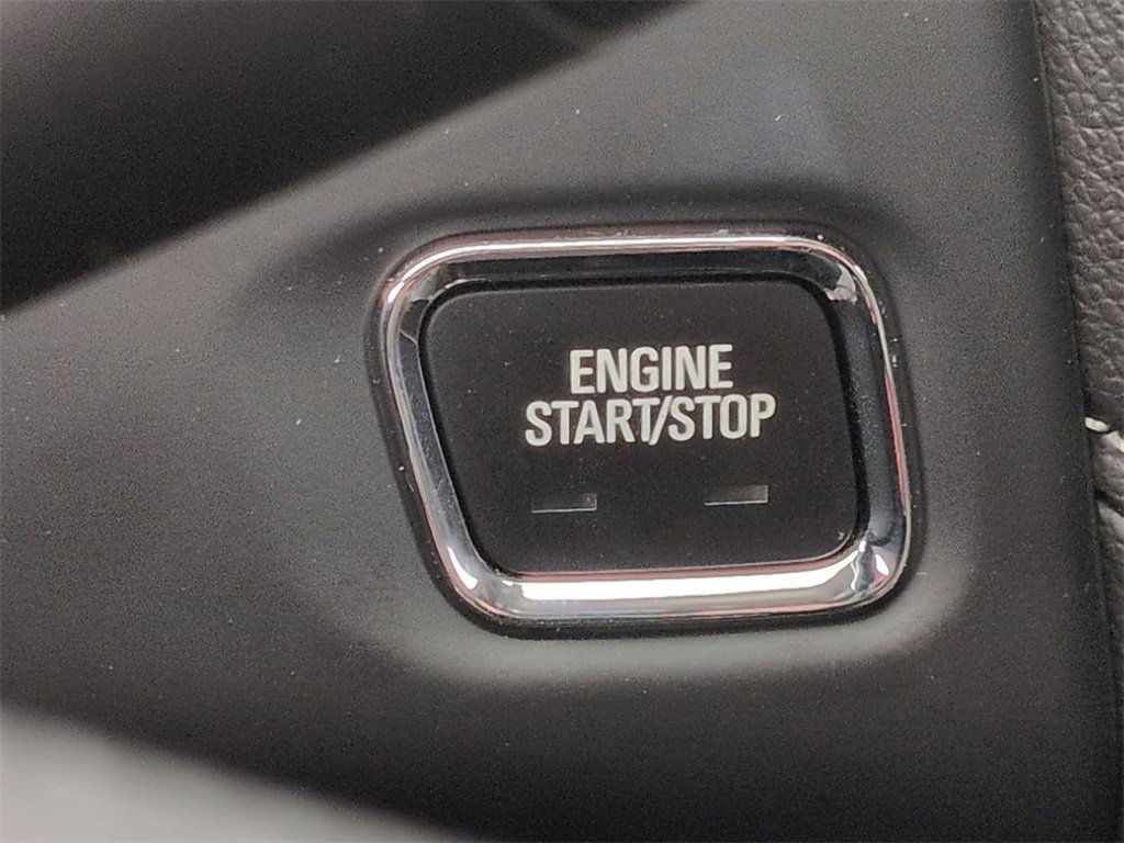 Certified 2023 GMC Acadia SLE w/ Driver Convenience Package image 16