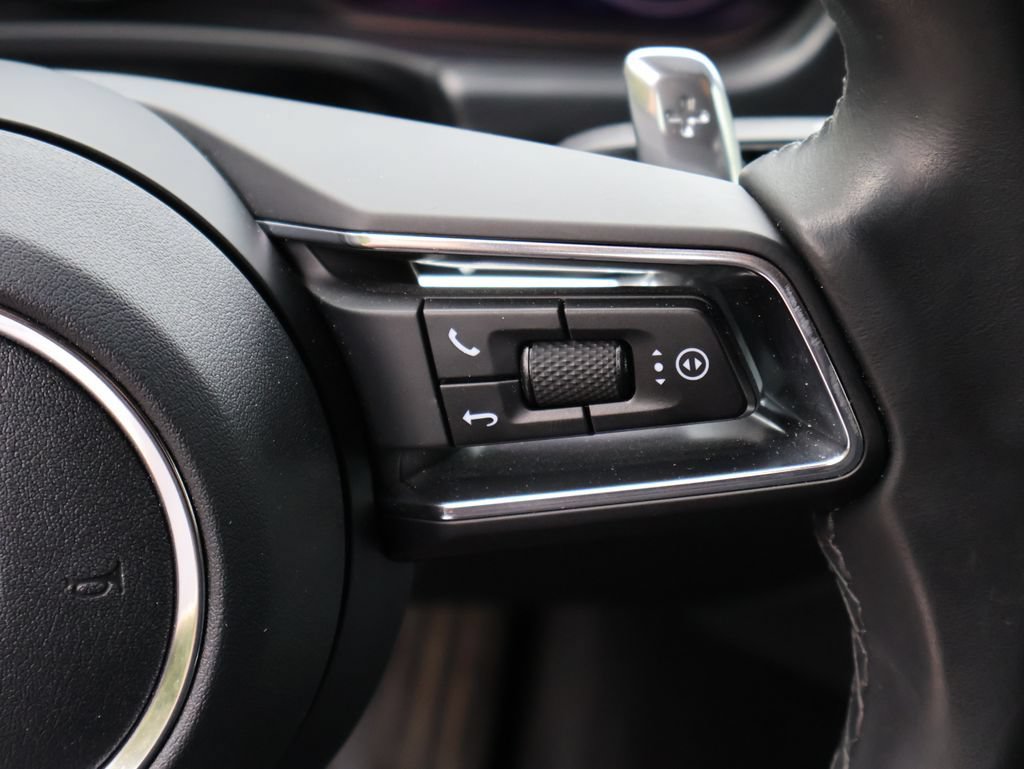 Certified 2023 Porsche Panamera 4 Platinum Edition AWD/4WD image 30