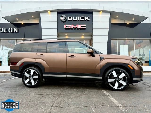 Used 2024 Hyundai Santa Fe Limited image 2