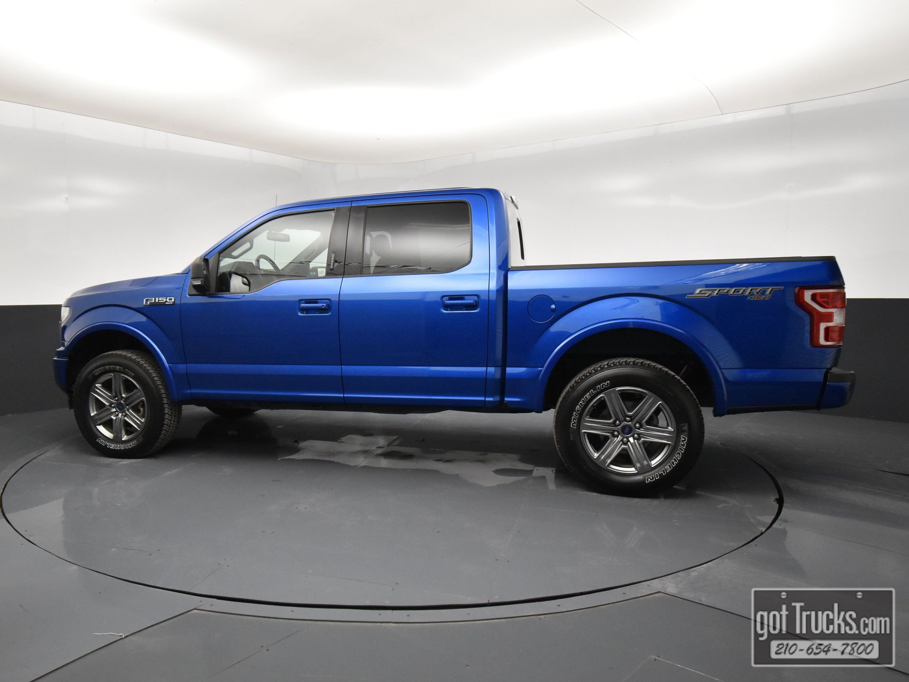 Used 2018 Ford F150 XLT w/ Equipment Group 302A Luxury image 3