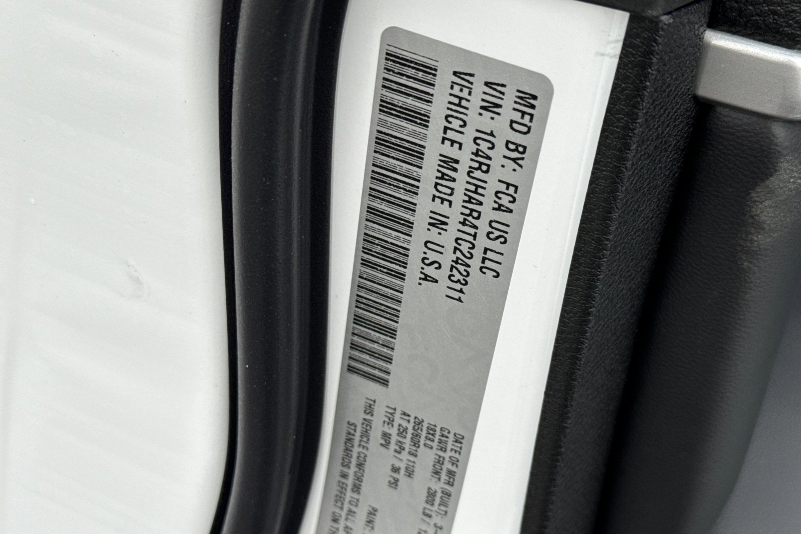 New 2026 Jeep Grand Cherokee Altitude image 26