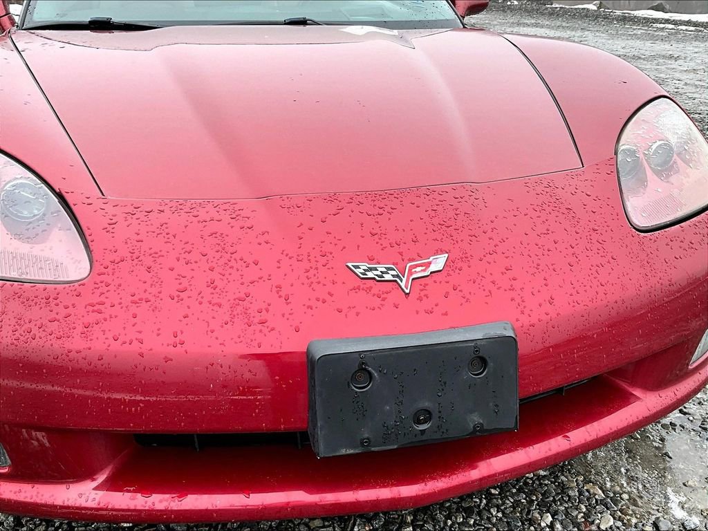 Used 2005 Chevrolet Corvette Coupe w/ Preferred Equipment Group image 20