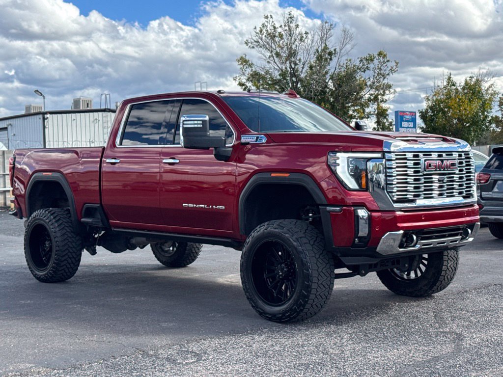Used 2024 GMC Sierra 2500 Denali w/ Denali Reserve Package AWD/4WD image 8