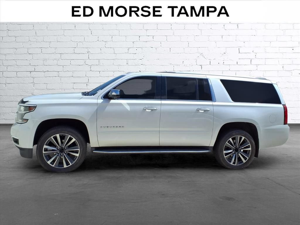 Used 2020 Chevrolet Suburban Premier RWD image 2