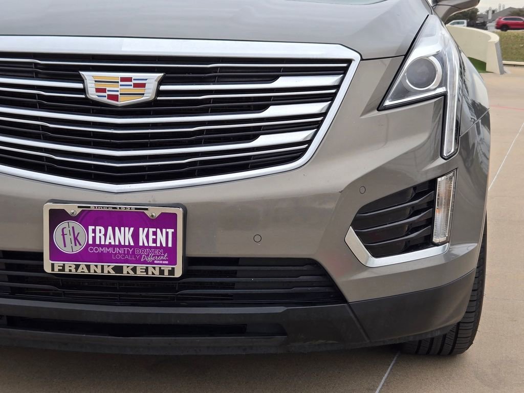 Used 2018 Cadillac XT5 Luxury w/ Driver Awareness Package image 6