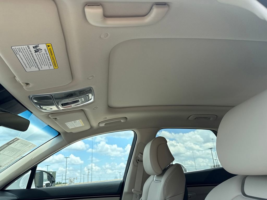 New 2026 Genesis GV70 2.5T Advanced AWD/4WD image 21