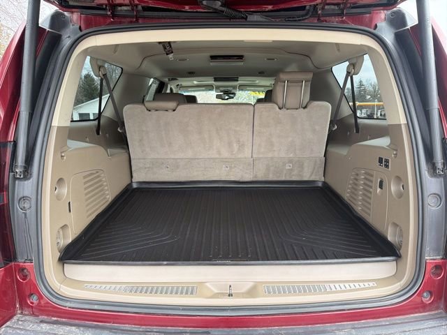 Used 2017 Chevrolet Suburban Premier image 15