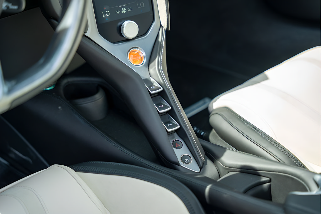 New 2026 McLaren 750S RWD image 43
