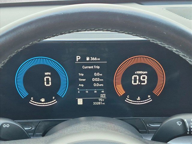 Used 2025 Hyundai Kona SEL FWD image 11