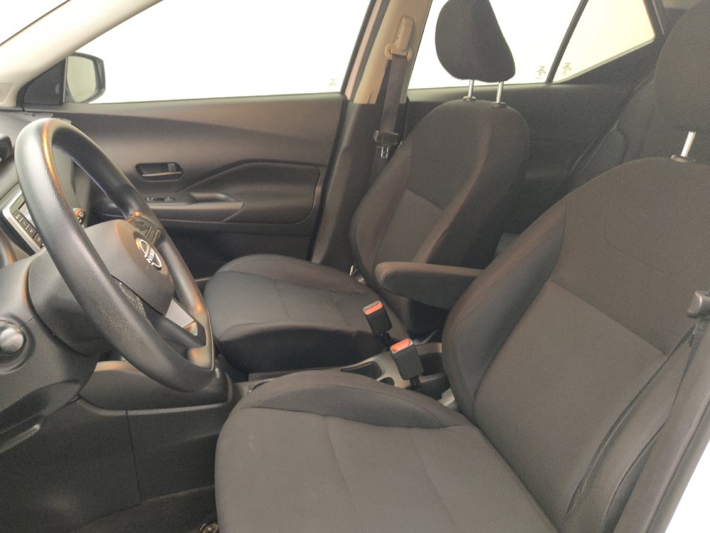 Used 2023 Nissan Kicks S FWD image 17