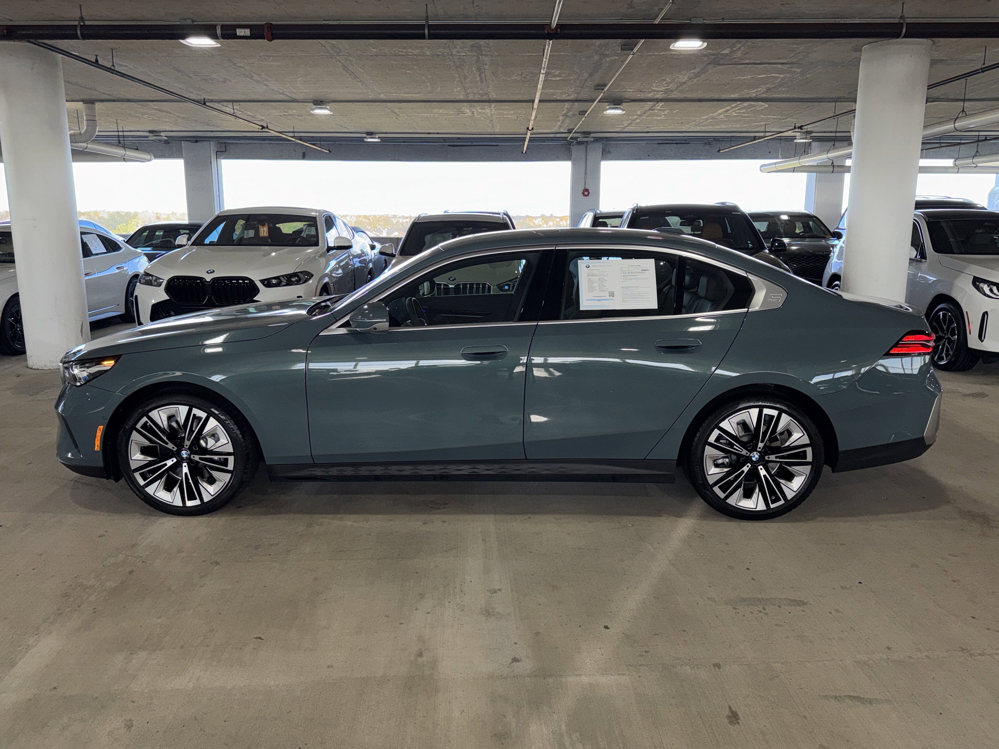 Certified 2025 BMW 530i image 5