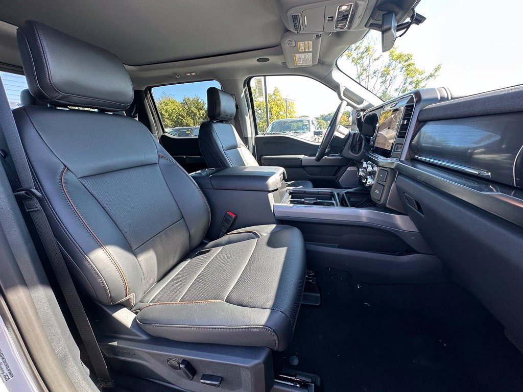 New 2027 Ford F250 Lariat w/ Black Appearance Package AWD/4WD image 27