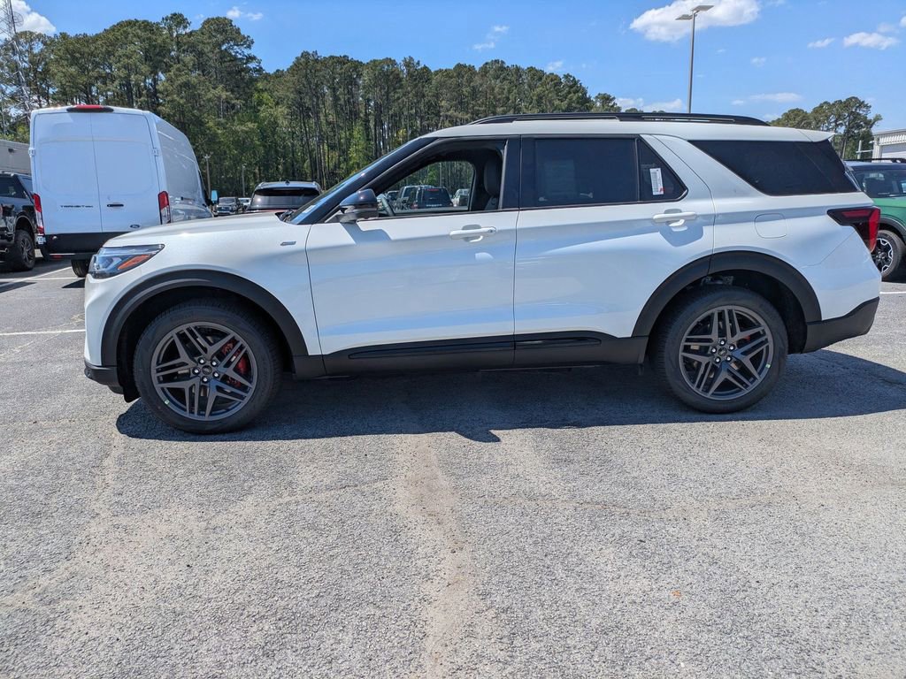 New 2026 Ford Explorer ST-Line image 7