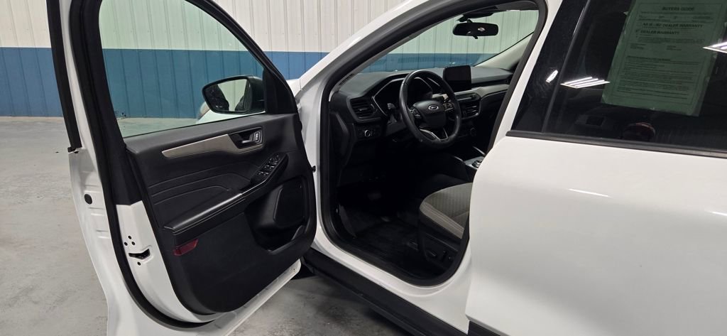 Used 2022 Ford Escape SE w/ Convenience Package image 30