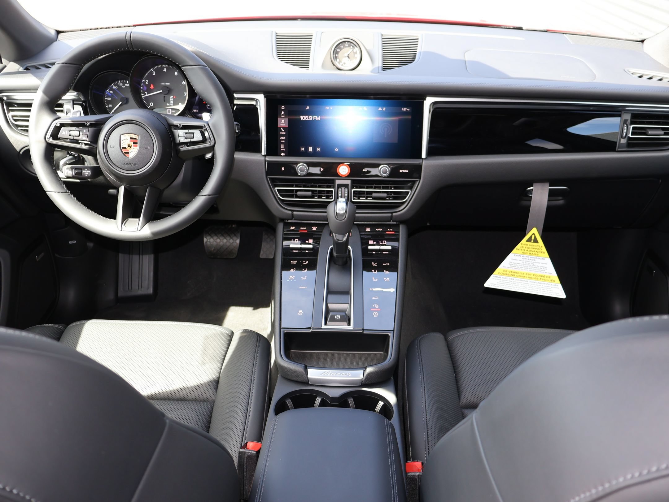 New 2026 Porsche Macan AWD/4WD image 27