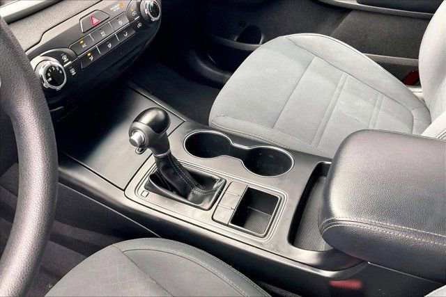 Used 2018 Kia Sorento L image 16