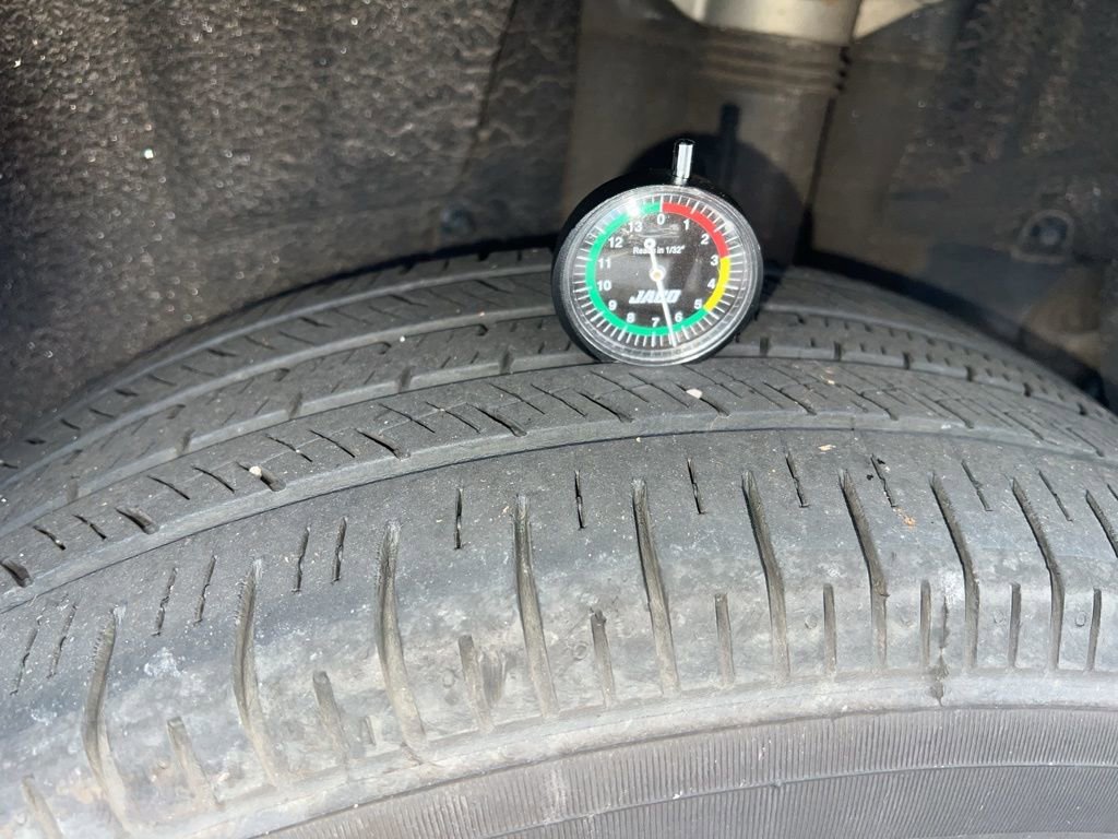 Used 2023 Toyota RAV4 LE image 13