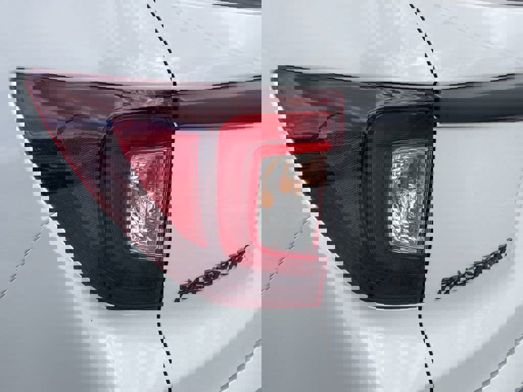 Used 2023 Honda Passport TrailSport image 8