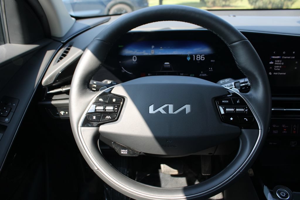 Used 2024 Kia Niro Wind w/ Wind Preserve Package FWD image 18