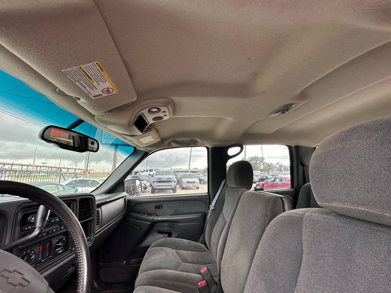 Used 2003 Chevrolet Silverado 2500 LS AWD/4WD image 10
