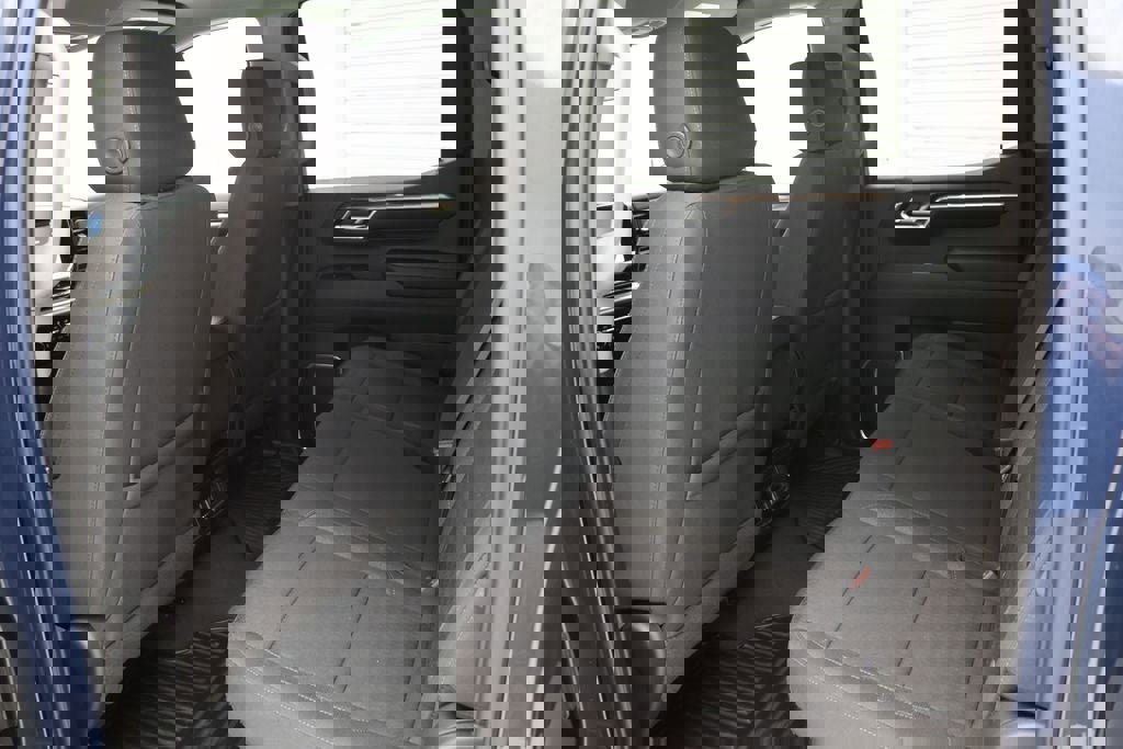 Used 2023 Chevrolet Silverado 1500 LT image 11