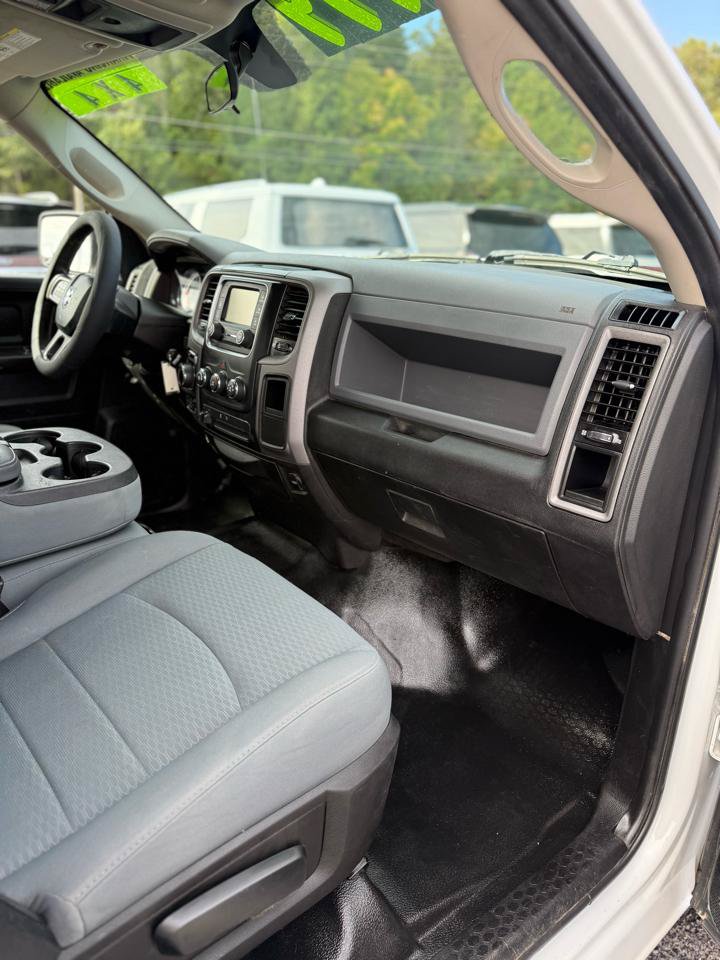 Used 2019 RAM 1500 Classic Tradesman AWD/4WD image 8