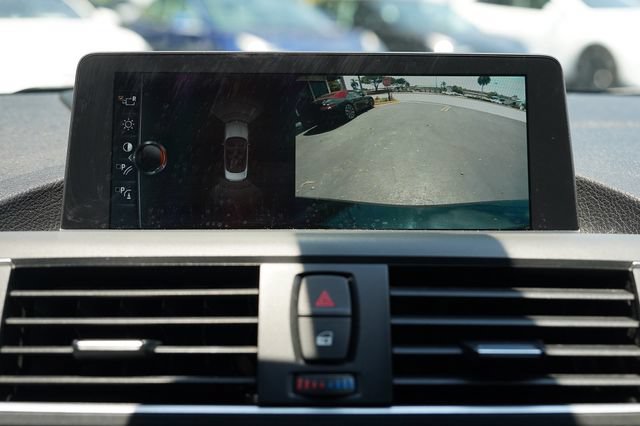 Used 2017 BMW 230i xDrive Convertible AWD/4WD image 31