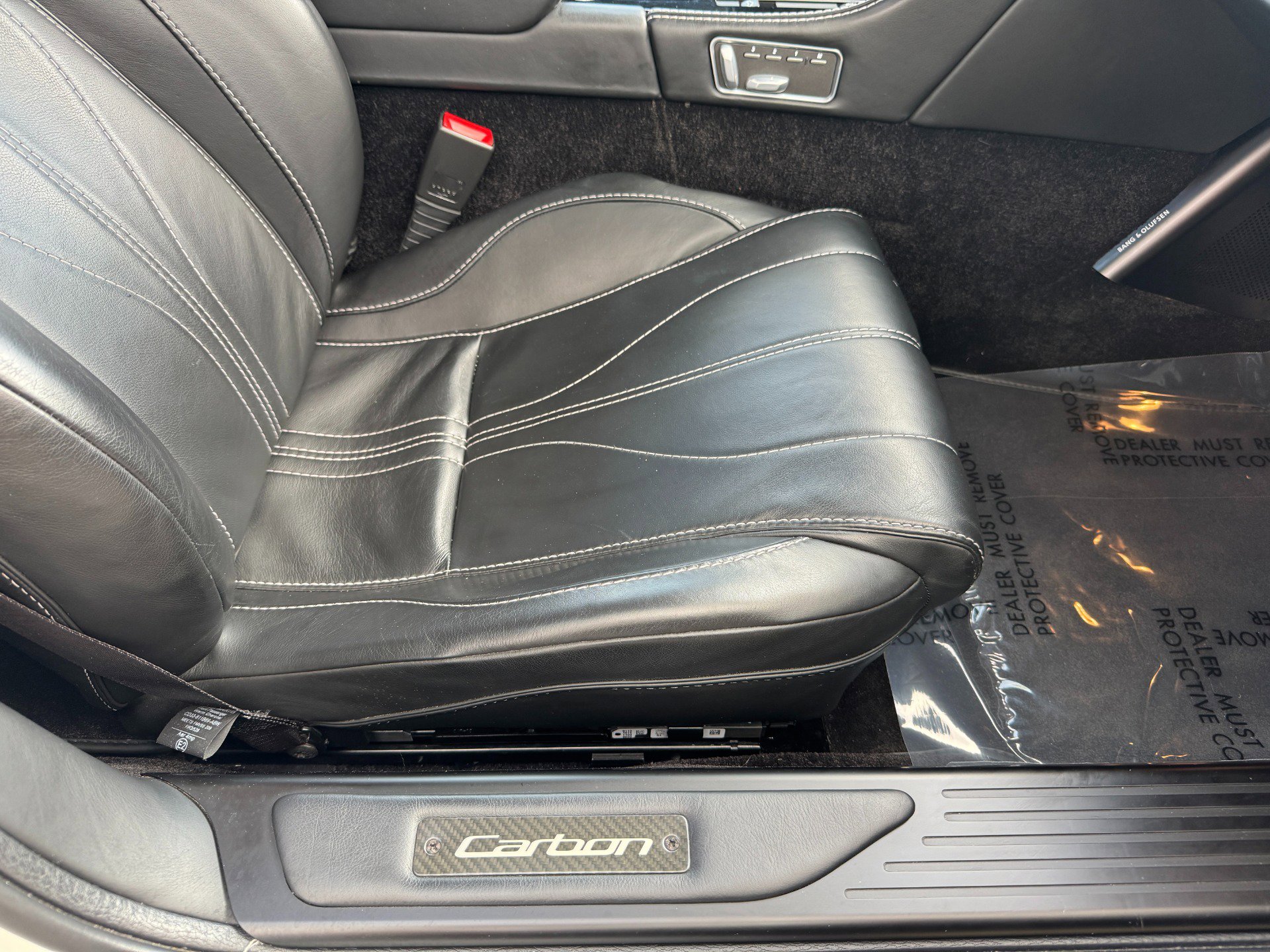 Used 2015 Aston Martin DB9 Coupe image 54