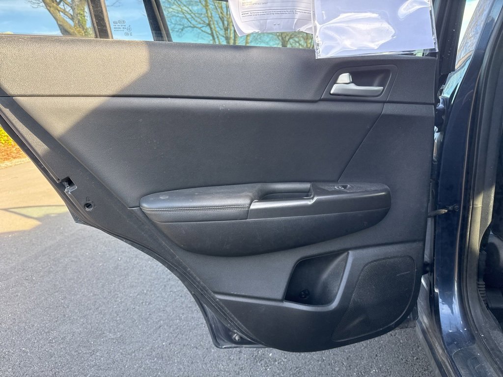 Used 2017 Kia Sportage EX w/ EX Technology Package image 18